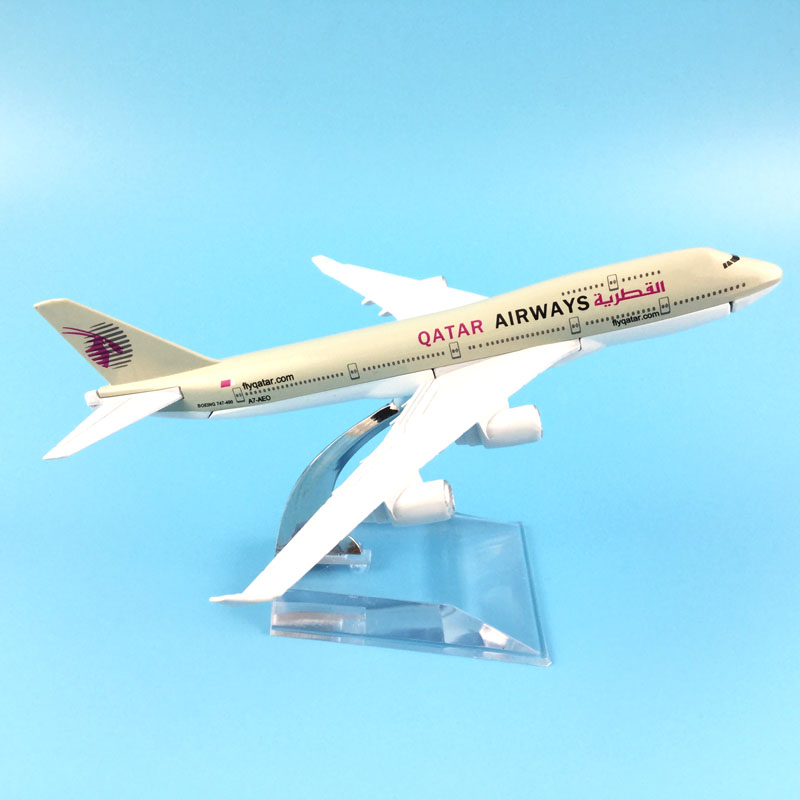 QATAR Airways Boeing 747 B747  - огляд і ціна Kids Toys Qatar