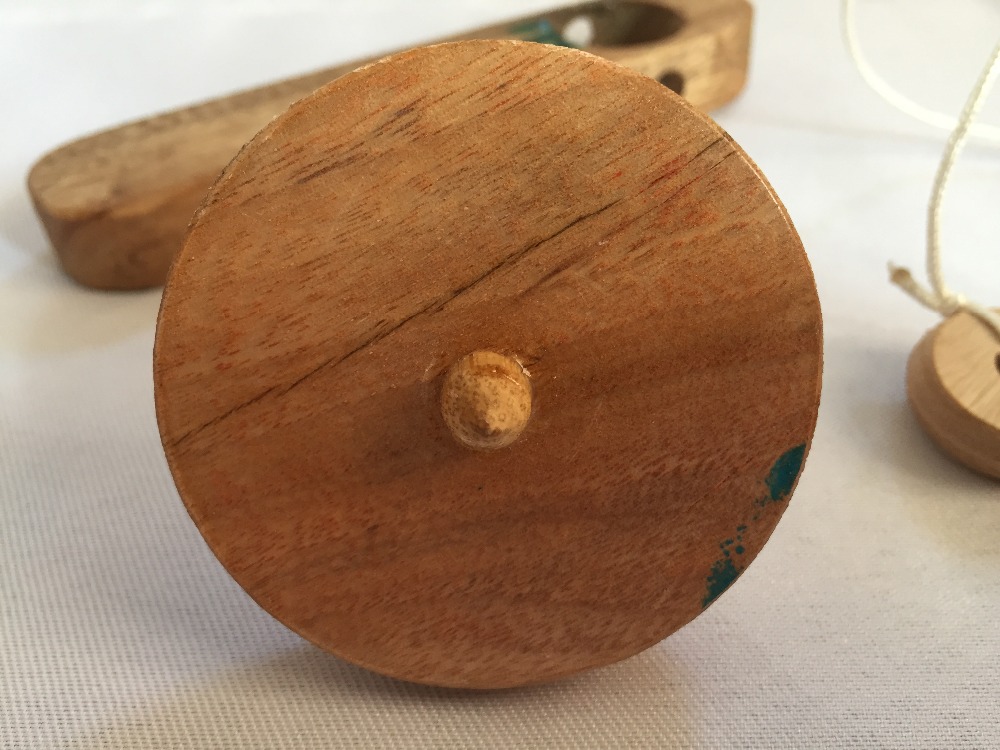 1 PCS Pull String Wood Spin To - огляд і ціна Spin Top Gyro Toy